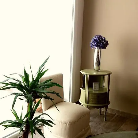 Sorahnia - Design House Отель типа 