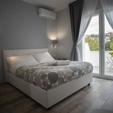 Bed & Breakfast Sorahnia - Design House 4*