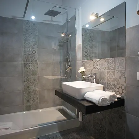 Sorahnia - Design House Frühstückspension 4*