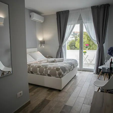 Bed & Breakfast Sorahnia - Design House 3*